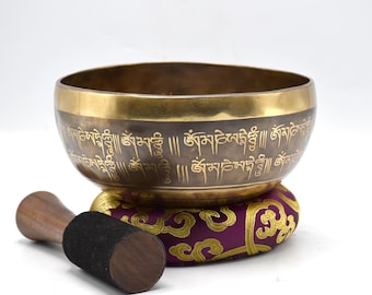 Campane tibetane intagliate con mantra da 8 pollici provenienti dal Nepal - Campane artigianali per il canto dei mantra e l'equilibrio dei chakra