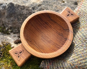 Quaich celtique en bois de 2,5 pouces | Gobelet écossais | Cadeau de mariage | Cadeau pour le couple |