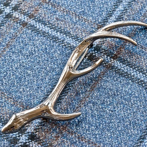 Antler Kilt Pin | Letterbox Gift | Kilt Accessory | Groomsmen Gift | Wedding Gift | Kilt Fastener | Scottish Kilt Pin |