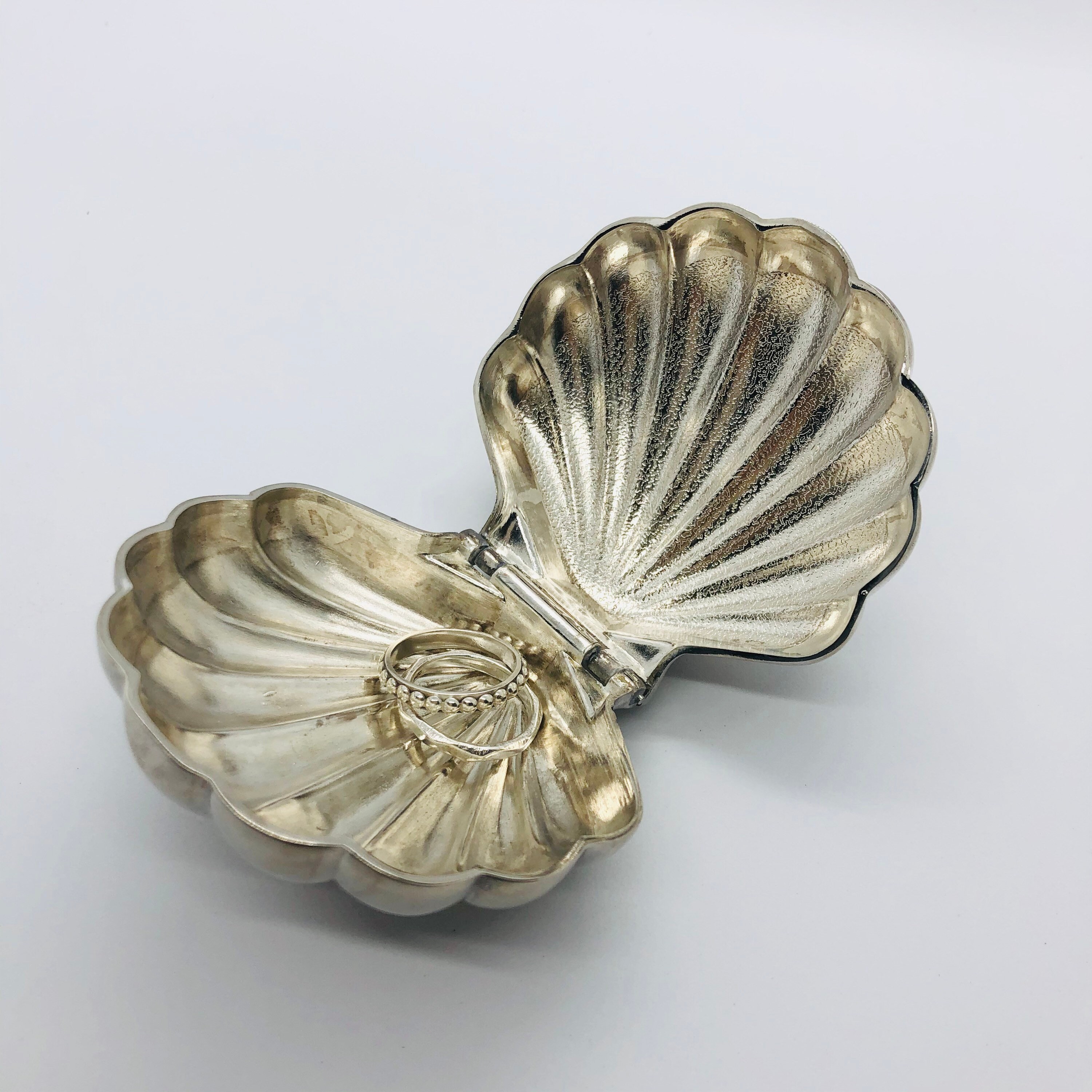 Vintage seashell jewelry holder Etsy