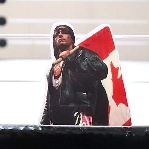 Adesivo con la bandiera canadese di Bret Hart [The Hitman, Hart Foundation, Hulk Hogan, Ric Flair, Randy Savage, Canada]