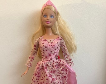 2004 The Princess Collection Barbie-Puppe: Aschenputtel – Vintage-Barbie-Prinzessin-Puppe aus zweiter Hand
