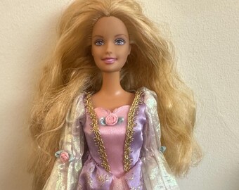 SET Barbie Rapunzel Kelly, Melody, Lorena 2001 y., Barbie Rapunzel 
