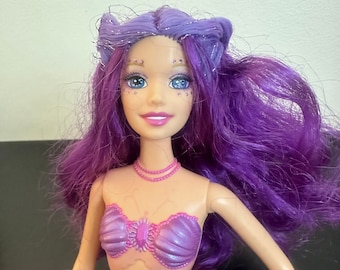 Poupée Barbie Fairytopia Mermaid Merissa avec des tatouages qui disparaissent et des cheveux qui changent de couleur - Sirène pourpre