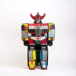 本物のヴィンテージ マイティ・モーフィン パワーレンジャー メガゾード 6.5 インチ アクションフィギュア - 懐かしいコレクターアイテム