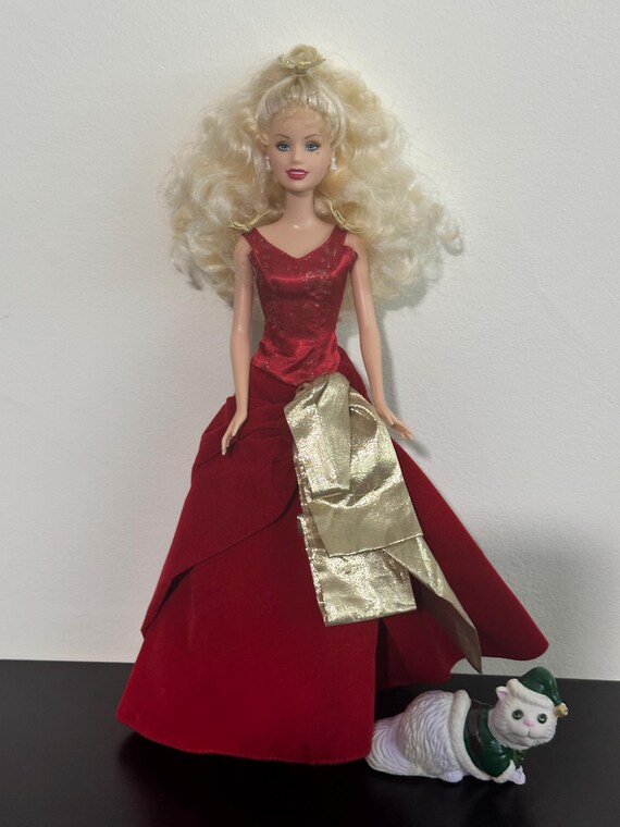barbie christmas carol dress Recreated dress from A Christmas Carol?