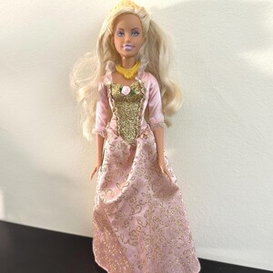 ディズニー 白雪姫 ホリデー バービー プリンセス バービー ドール