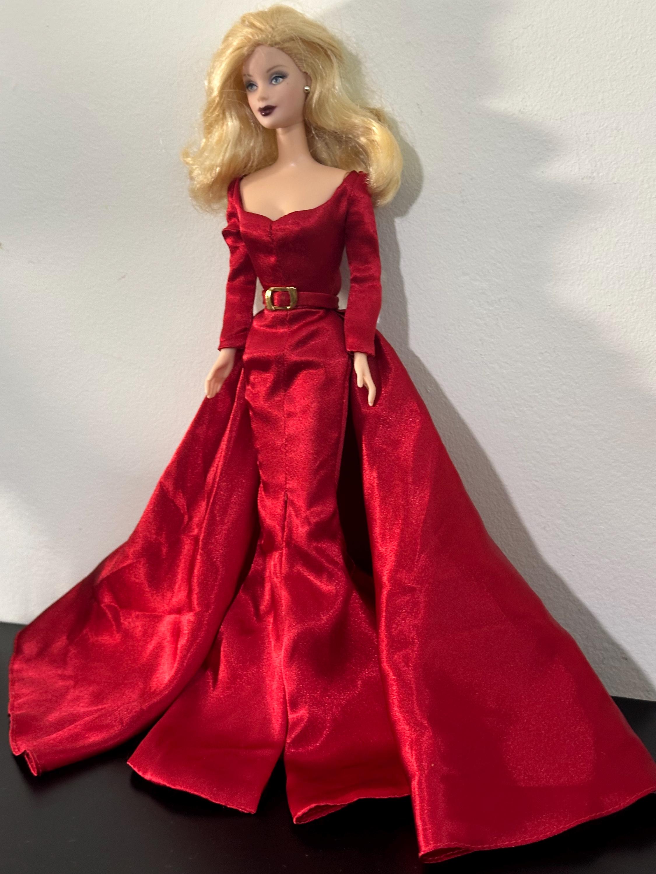 Barbie Hollywood Cast Party Doll 2001 Vintage Mattel Red Gown Glam