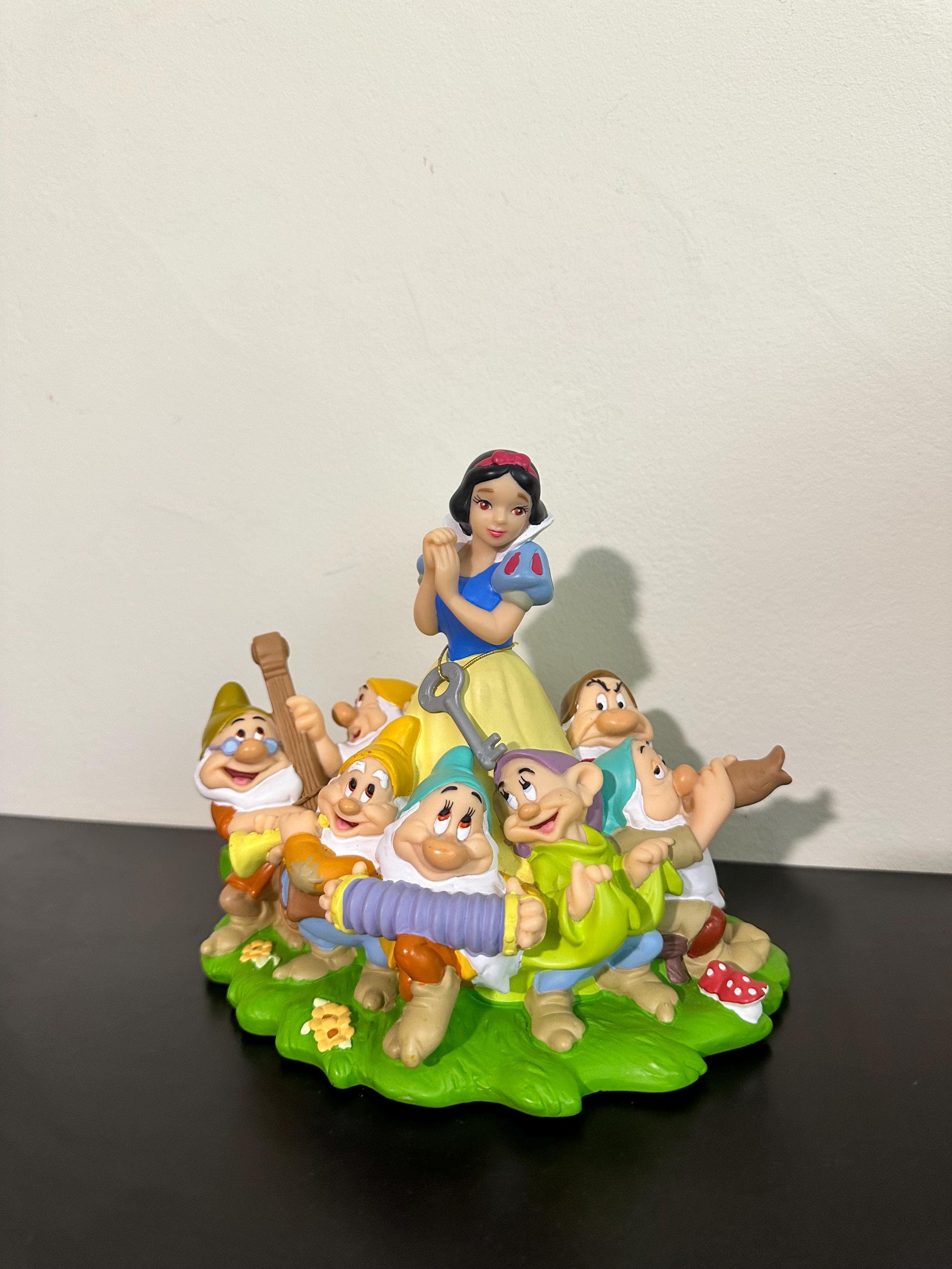 ヴィンテージ ディズニー ブリーランド 白雪姫と七人のこびと 貯金箱