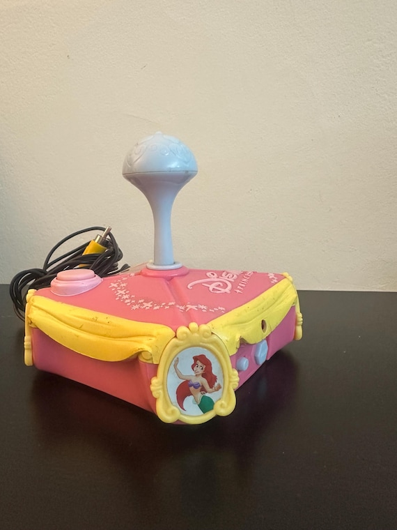 Plug-N-Play TV Game Disney Princess 2006 Video Game by Jakks Pacific – Tested & Working