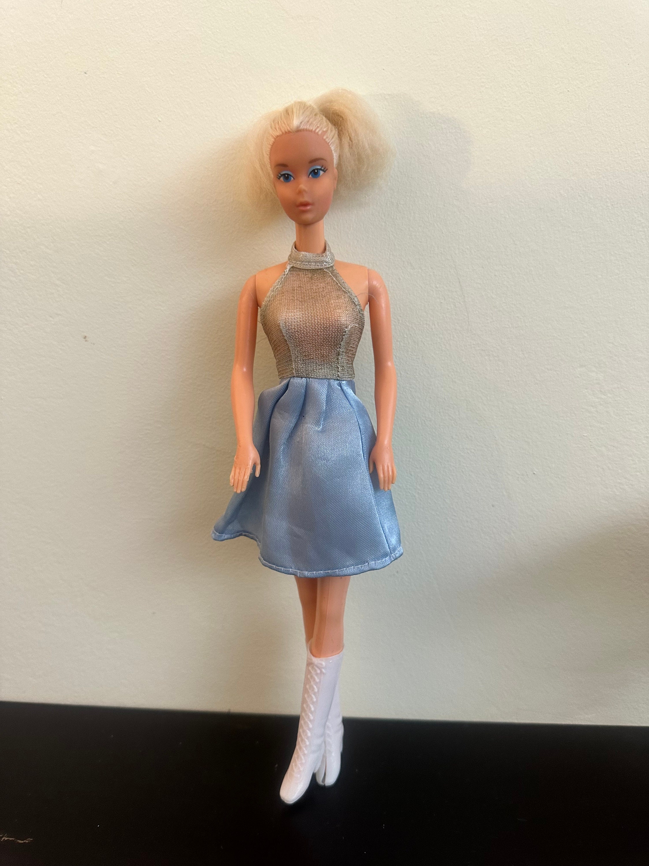 Casta Techno Barbie - White Ice Capades Barbie 50th Anniversary, COMPLETE - Etsy main image 3