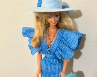 Boutique Barbie Vintage Avec Robes Et Chapeaux - Occasion, Pour Collection