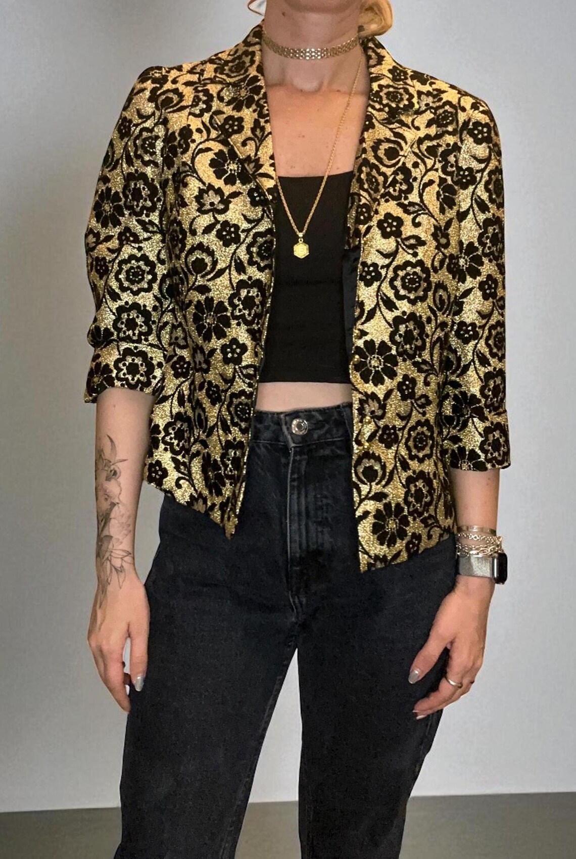 Vintage Metallic Gold & Black Floral Blazer 3/4 Sleeve Button-Up Women’s Jacket Shiny Floral 1980s Style, photo 3 sur 5