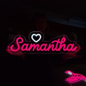 Placa de neon com o nome Samantha, placa de neon com LED Samantha, placa de neon com nome personalizado, placa de neon com nome infantil, placa com nome filha filho, presente neon personalizado