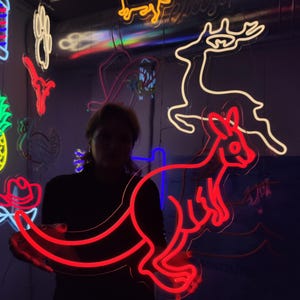 Kangaroo neon sign, animal led sign, Australia kangaroo light sign, custom cute animal wall decor, gift for animal lover