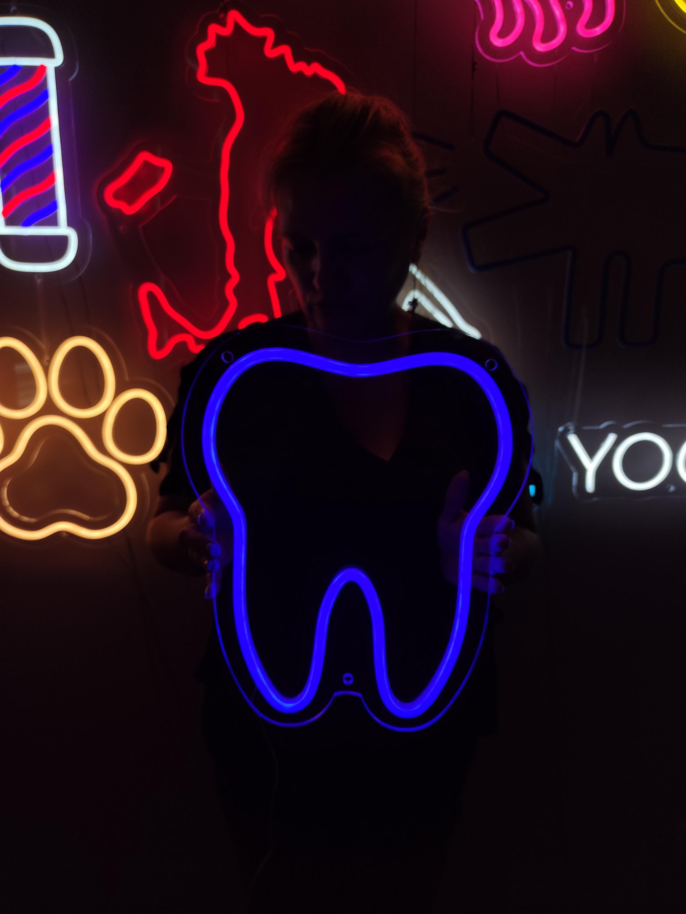 Insegna al neon per filo interdentale. Decorazione per studio dentistico. Idea regalo per dentisti. Decorazione per filo interdentale - Italia