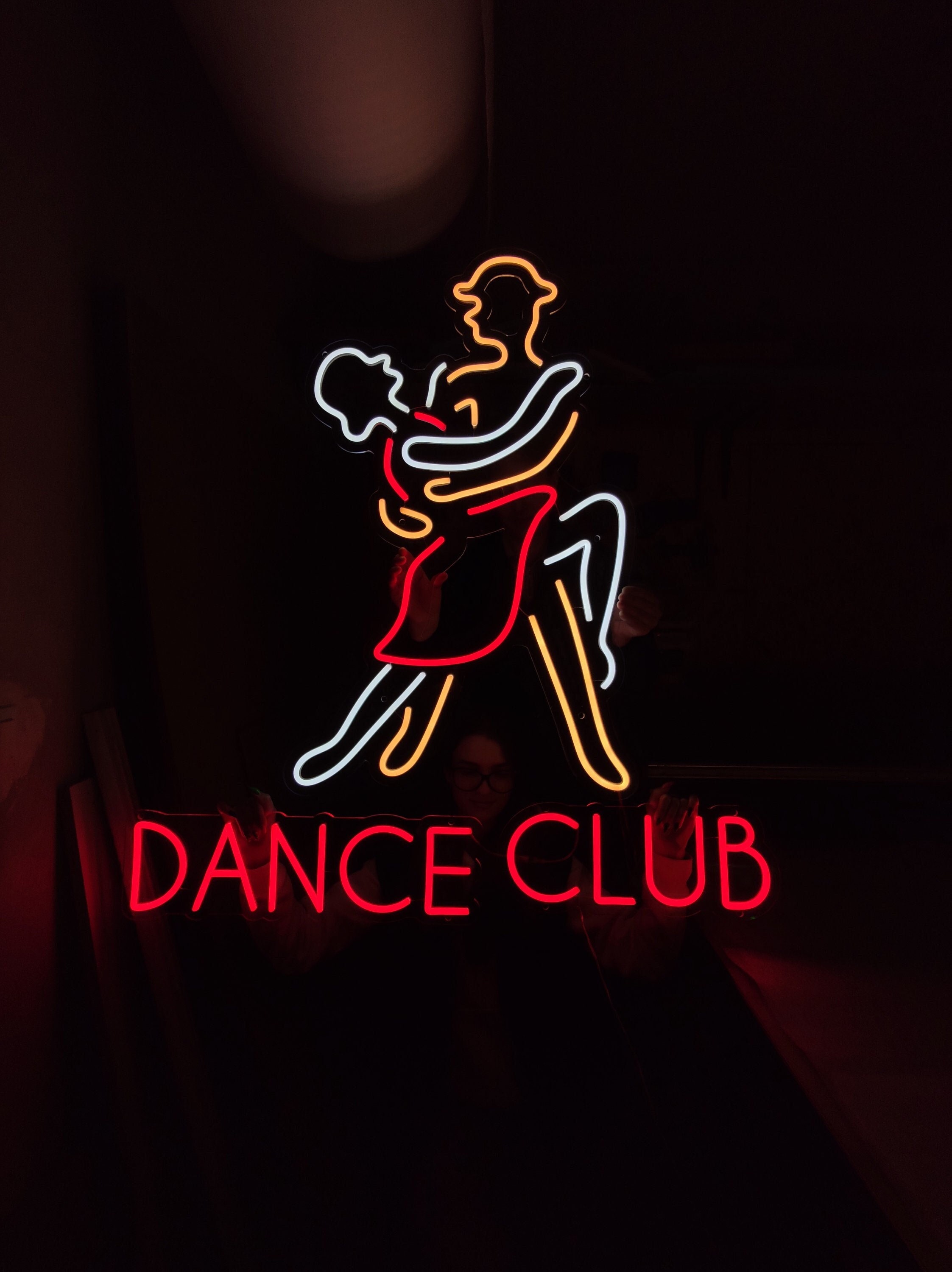 ダンサーのネオンサイン、ダンスクラブのネオンライト、社交ダンスの