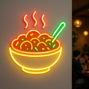 Könnte beinhalten: Ein Neonschild, das eine Schüssel mit Essen und einem Löffel zeigt. Das Schild ist gelb und orange umrandet, das Essen in Orange- und Grüntönen. Dampf steigt in orangefarbenen Linien aus der Schüssel auf. Das Schild befindet sich an einer grauen Wand.