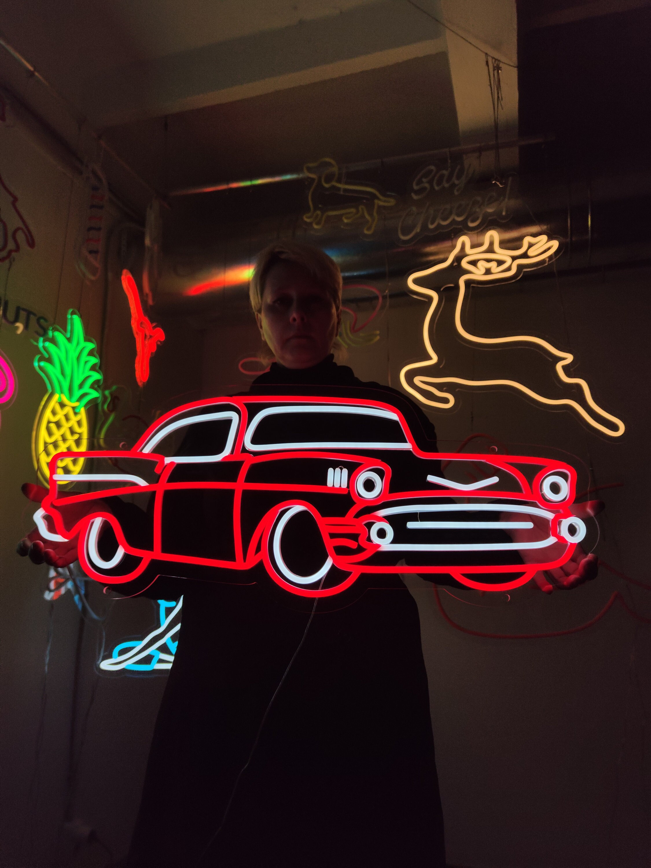 Neon- Motor Dichtung Auto rot Farbe Vektor Illustration Bild eben