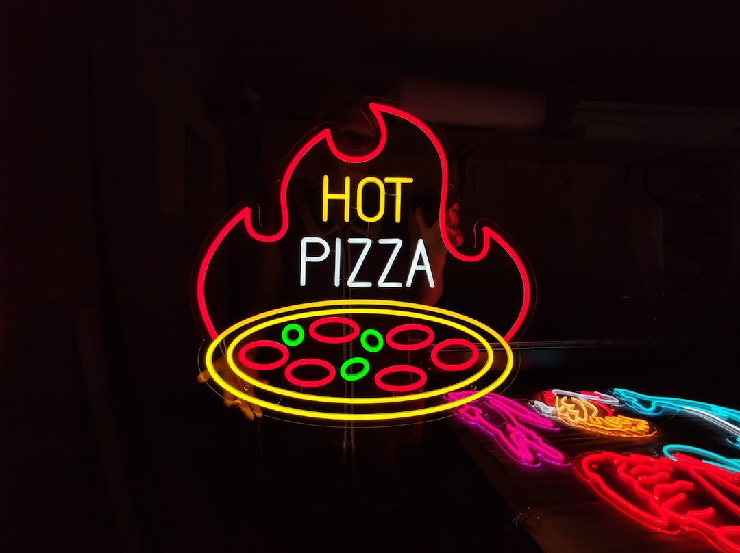 10/5迄セール 【NEON SIGN】　サイズ:44 Pumpkin Neon Sign | CNUS018280 | CRAZY NEON® – Crazy Neon