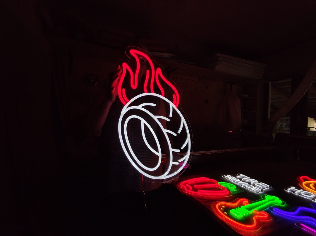 Car Wheel Neon Sign, Tire Led Sign, Tire Service Light Sign, Car