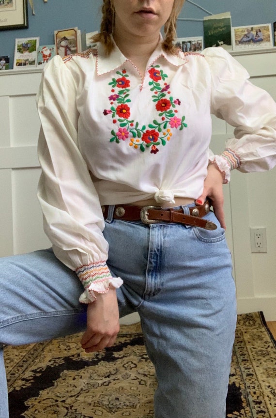 Hungarian embroidered blouse with smocking details