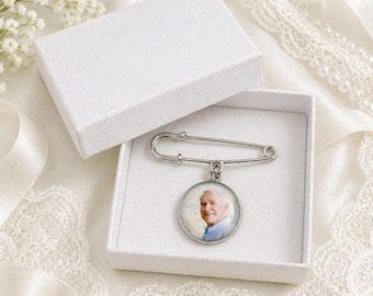 Spilla da boutonnière - Spilla commemorativa per matrimonio personalizzabile con la tua foto