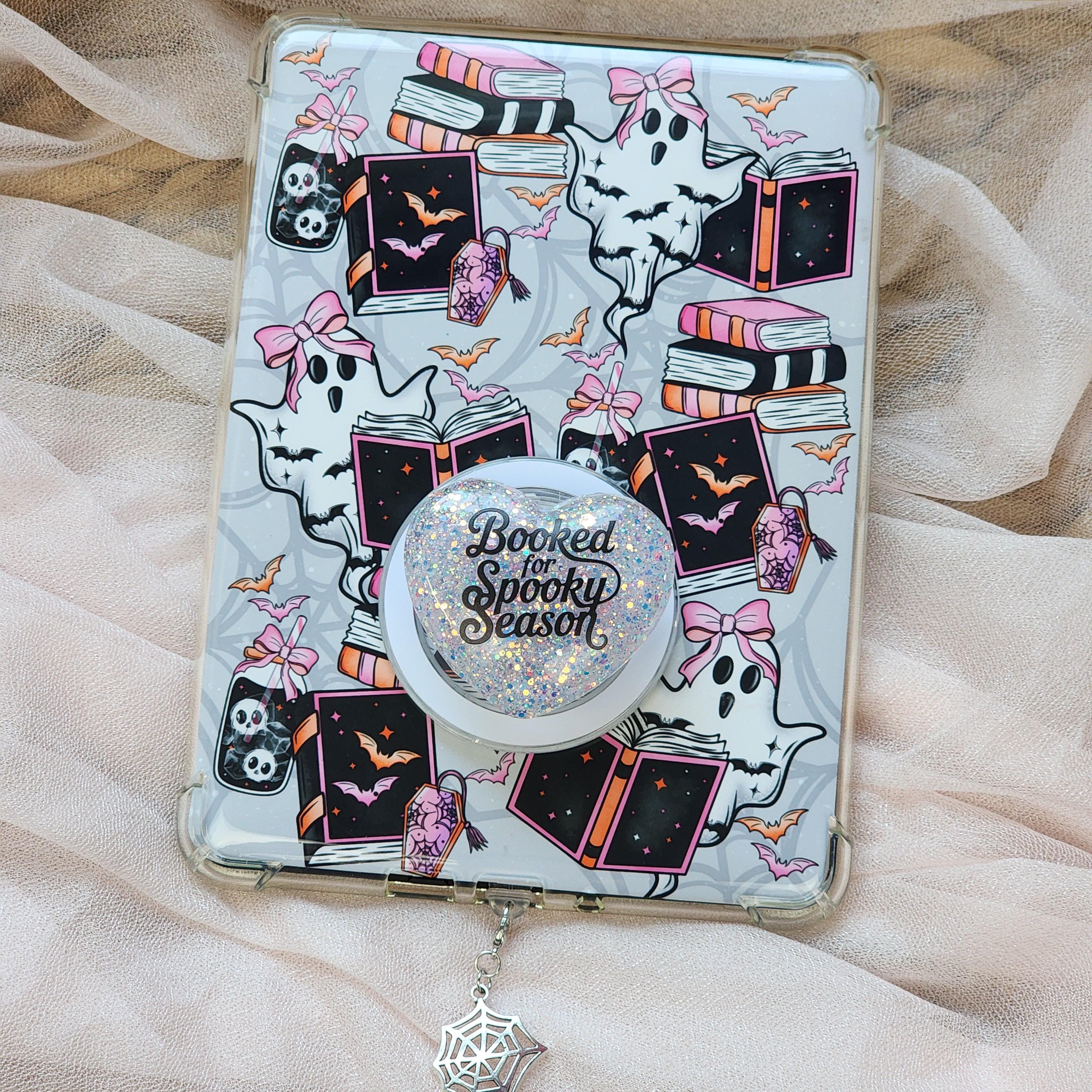 Kindle Accessories Set Boo Books Insert, Grip & Charm