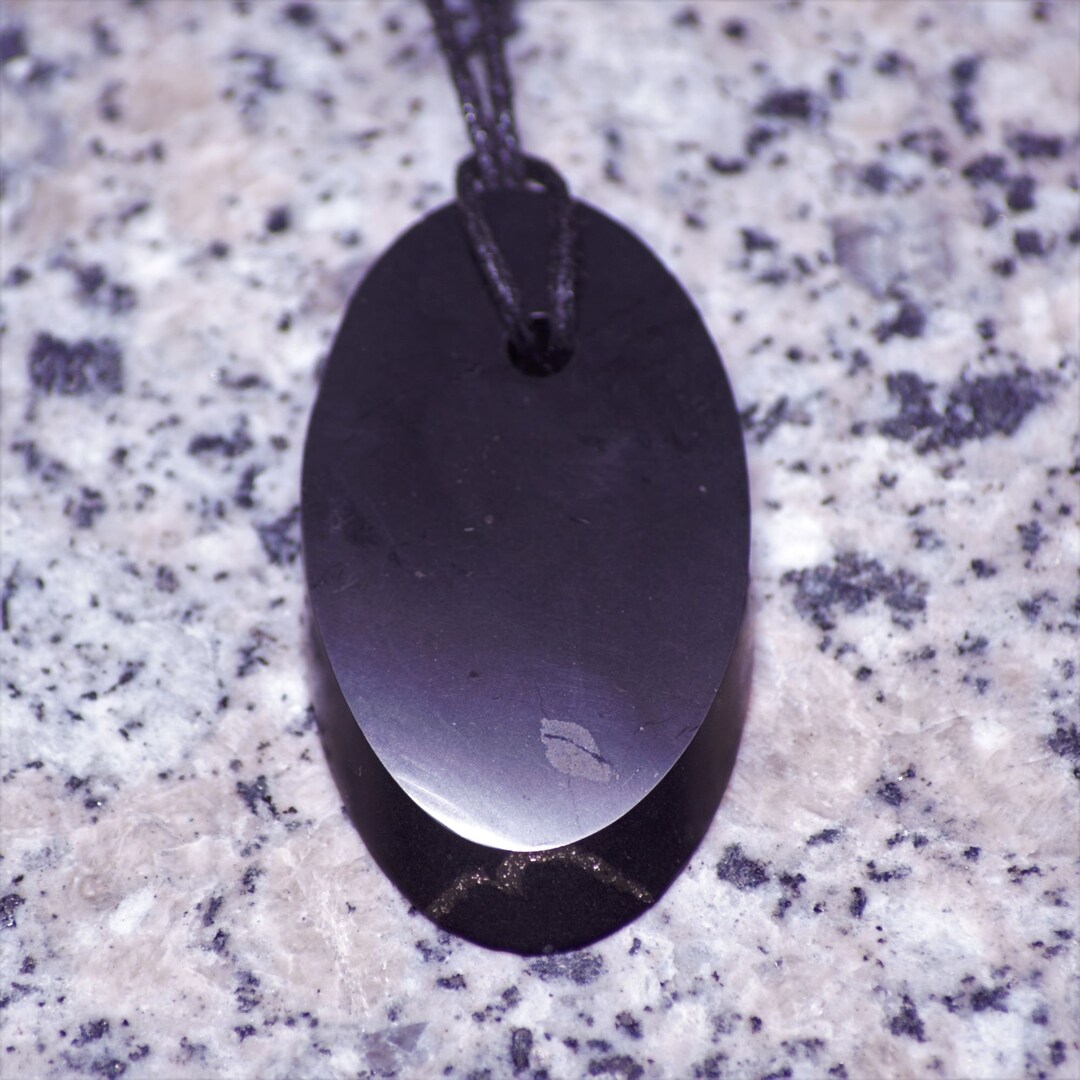 Shungite Stone High Pyraid 3.95 Pulgadas Pulido Auténtico Cristal - Foto 6