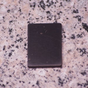 Shungite sticker for mobile phone or tablet, 40x30mm, natural protection, genuine shungite from Karelia.
