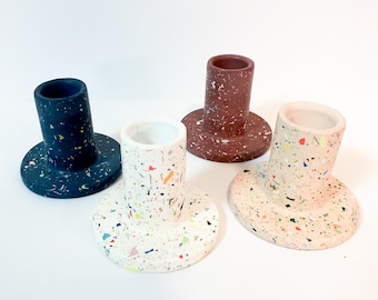 Portavelas clásico de terrazo