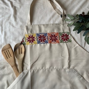 Tatreez apron