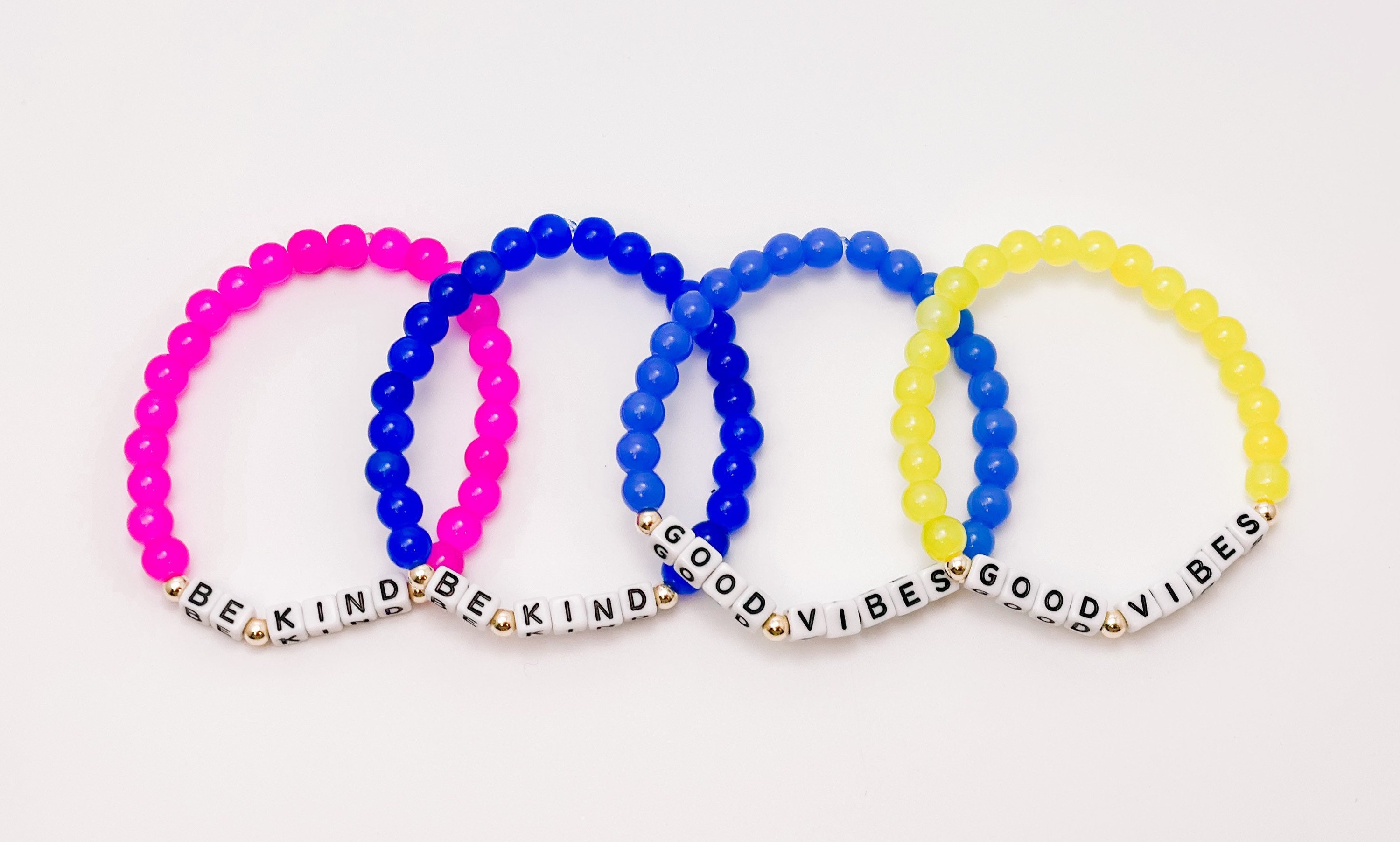 Good Vibes Only Bracelet in White main image 0