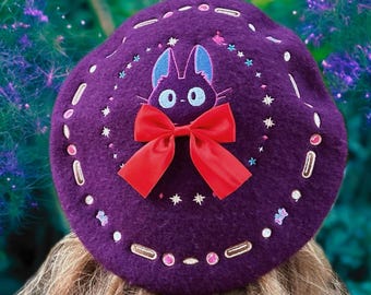 Kiki’s Delivery Service Beret – Embroidered Jiji Cat Hat – Witch Cosplay Cottagecore Ghibli Gift