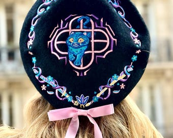 KPop Demon Hunters Beret: Embroidered Derpy Huntrix Hat (Anime Cosplay Accessory)