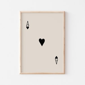 Stampa artistica asso di cuori, poster di carte da gioco, decorazione da parete beige e nera neutra, arte da parete retrò minimalista, stampa artistica per sala giochi, senza cornice