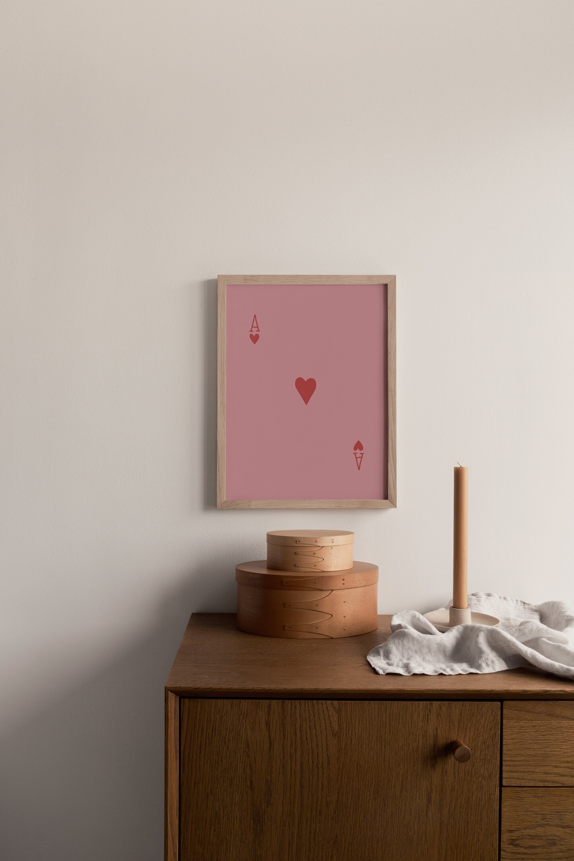 Stampa asso di cuori Stampe murali rosa e arancioni Arte digitale alla moda Decorazioni per dormitorio femminile Poster estetici da parete rosa Poster di carte stampabili - Italia