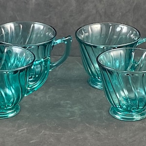 Set of 4, Jeannette, Swirl Pattern, Ultramarine, Cups, made 1937-38
