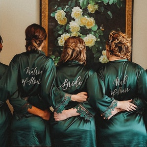 Emerald Green Bridesmaid Robes, Bridesmaid Gifts, Lace Bridesmaids Robe, Bridesmaid Proposal, Custom Bridal Robes