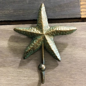 Cast Iron Patina Starfish Wall Hook - Coastal Decor - Home Decor - Cast Iron - Beach House - Starfish - Towel Hook - Gift
