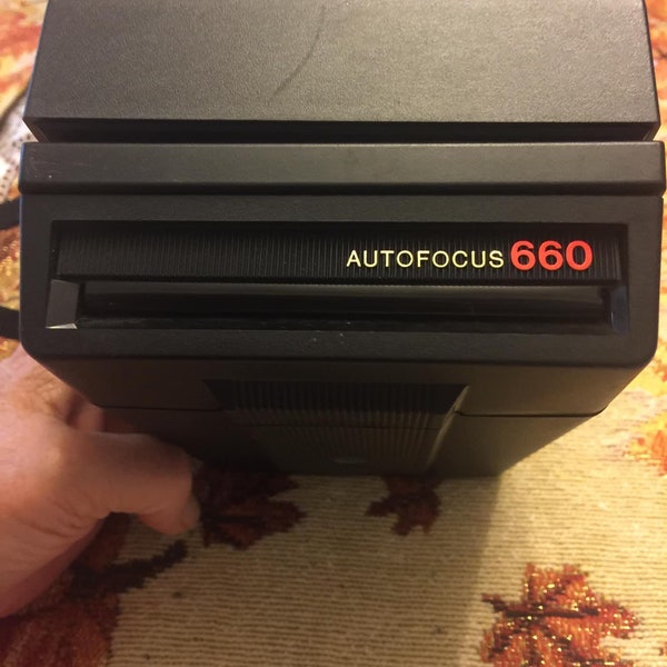 Polaroid auto focus 660 instamatic camara