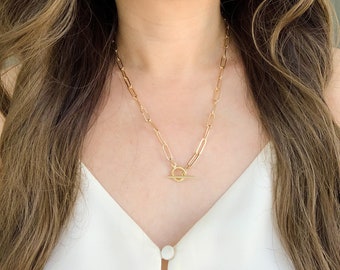 Paperclip toggle necklace, Paperclip chain necklace gold, link necklace, Layering Necklace, chunky paperclip necklace, gold link necklace