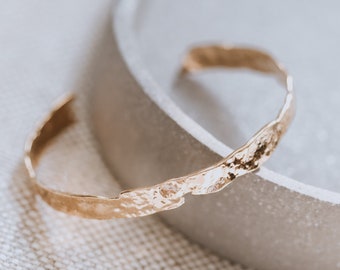 Hammered gold bracelet, Bold wide gold bangle, 18k gold plated cuff bracelet, layering bracelet, textured bangle gold, slip on bracelet