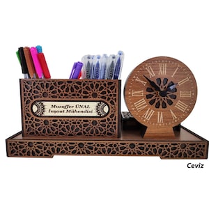 Conjunto de escritorio de reloj de madera personalizable, regalo del día de la madre, titular de la tarjeta, placa de identificación de escritorio de diseño especial, nuevo regalo de negocios, conjunto de organizador de escritorio