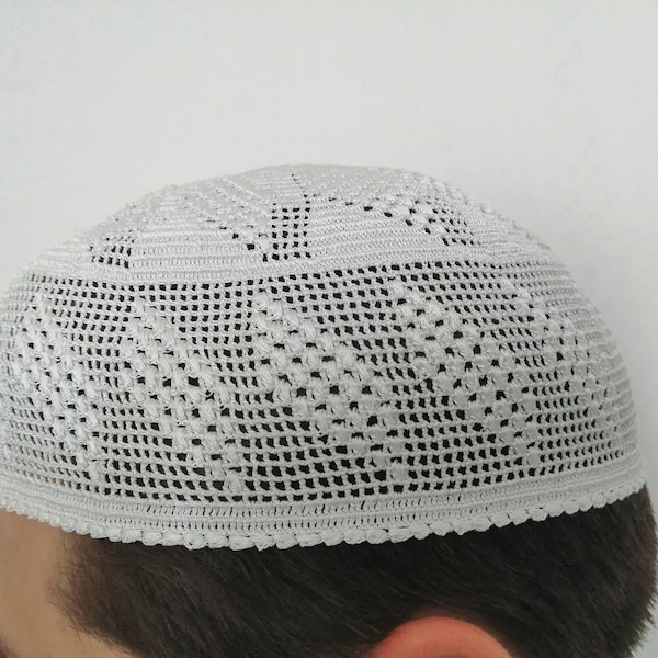 Fatto a mano Preghiera Cap Modello Uncinetto Skullcap Cappello islamico Preghiera Cappello Kufi - Maglia a mano Skullcap "Festa del papà" regalo