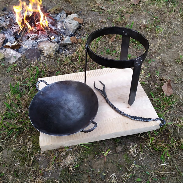 Small Forged Camp Cooking Set, Frying Bowl, Forged Tripod, Decorated Fork, Outdoor Cooking Tripod and Pan Set, Outdoor Survival Cooking Set