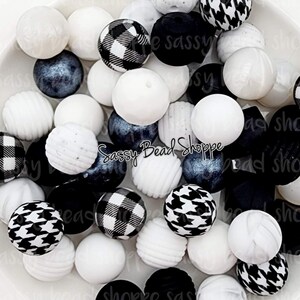 Simply Southern Silicone Bead Mix, Set of 24, Bulk Mix of Silicone Beads, Silicone Beads, Beaded Pens, Keychain, Beads for Pens, Pen Beads