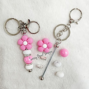 Pink Sparkle Keychain Kit, Flower Beadable Key Chain, Beaded Keychain, Focal Beads, Bubblegum Beads, Silicone Beads