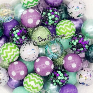 Evil Witch 20mm Bubblegum Beads Set of 24, Bubble Gum Beads, Acrylic Beads, Bubblegum Bead Mix, Bulk Beads, Wholesale, Purple, Green