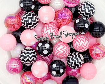 Minnie 20mm Acrylic Bead Set of 24, DIY Craft Beads for Pens, Keychains, Necklaces, Bracelets, Jewelry Making, Wristlets, Car Charms